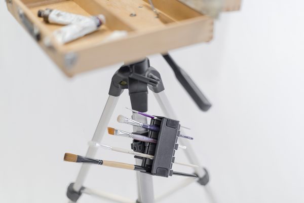 Brush Grip Mounted Tripod Pochade